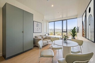 Building Photo - 6401 Wilshire Blvd
