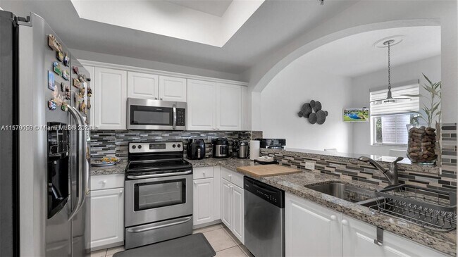 Building Photo - 8874 W Flagler St