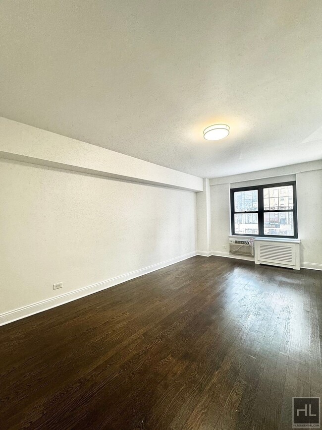 Foto del edificio - EAST 57 STREET