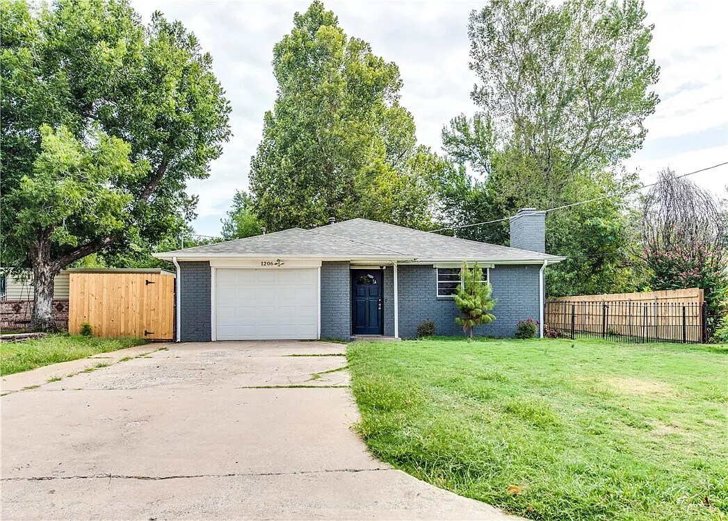 Foto principal - 1206 N Markwell Ave