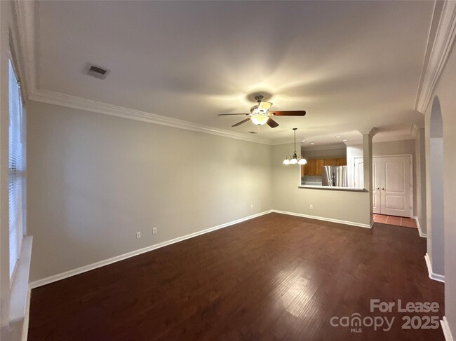 Building Photo - 7324 Michaels Landing Dr