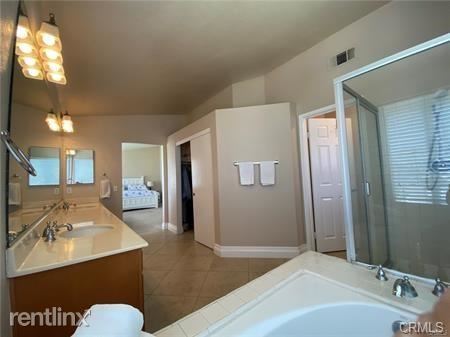 Building Photo - 4 br, 2.5 bath House - 28320 Pine Meadow Way