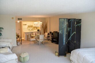 Building Photo - 2301 Collins Ave