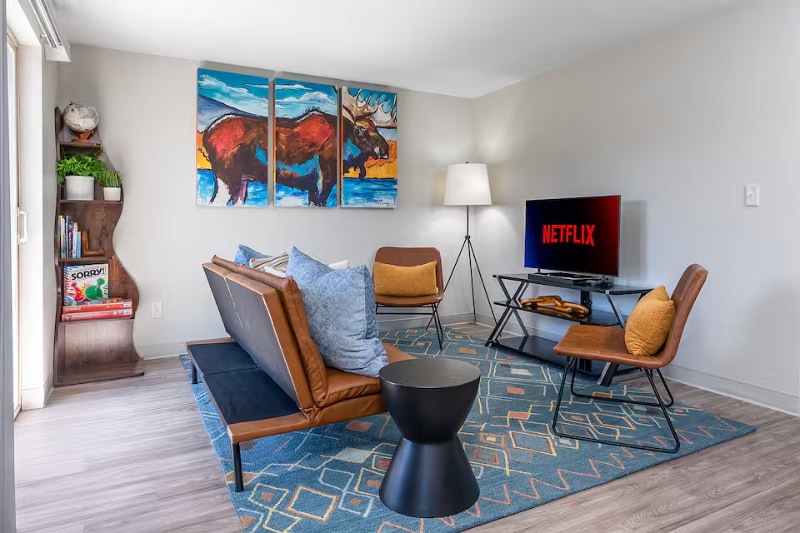 Foto principal - 1430 3rd Ave E