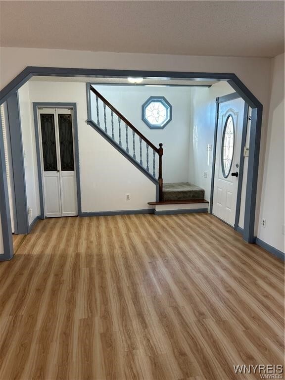 Building Photo - 1227 Losson Rd