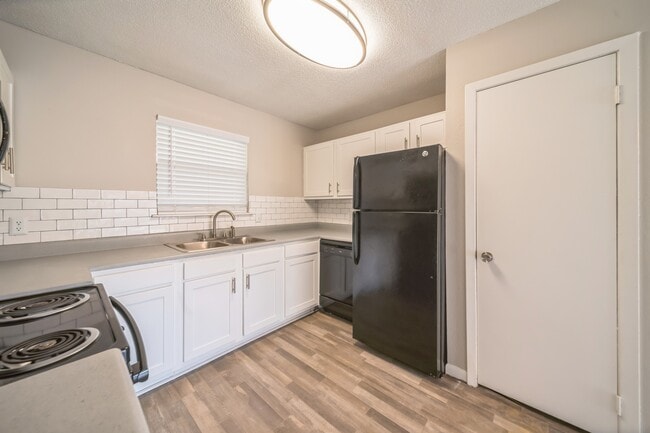 Foto del edificio - Auburn Flats