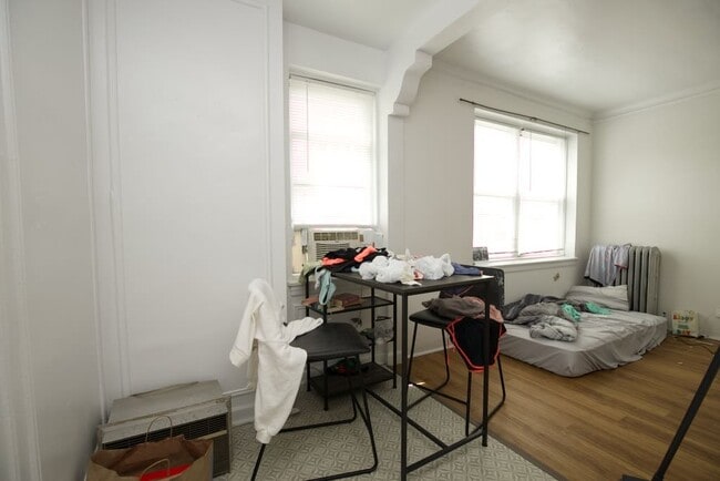 Foto del edificio - 4060 N Kenmore Ave