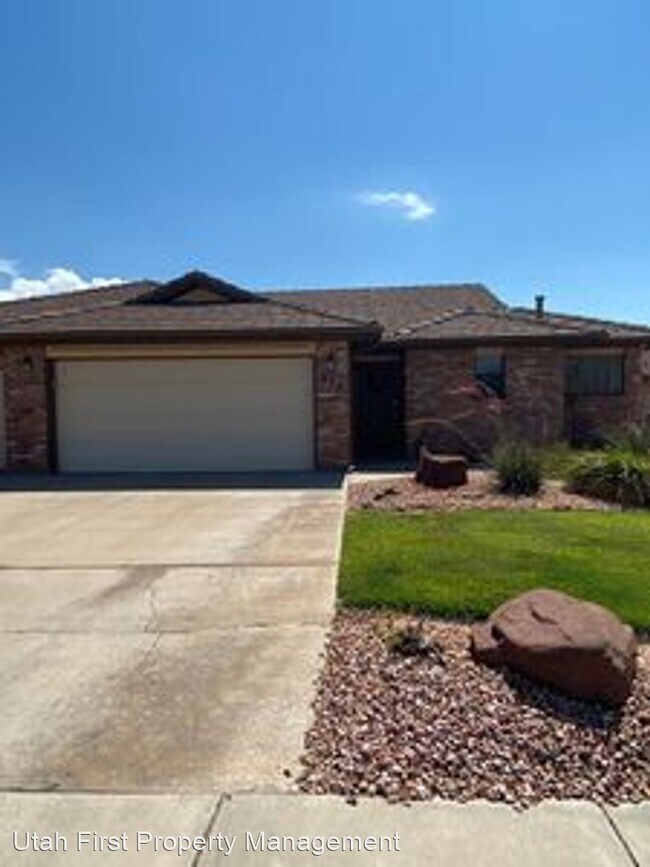 Building Photo - 3 br, 2.5 bath House - 939 W Edgehill Lane
