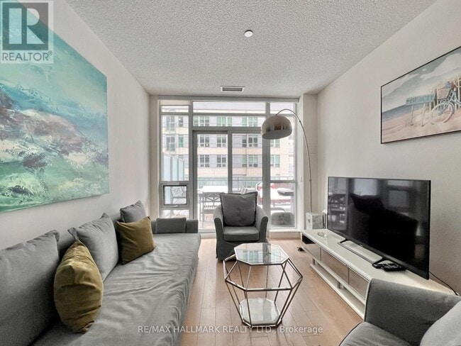 Photo du bâtiment - 89 Dunfield Ave