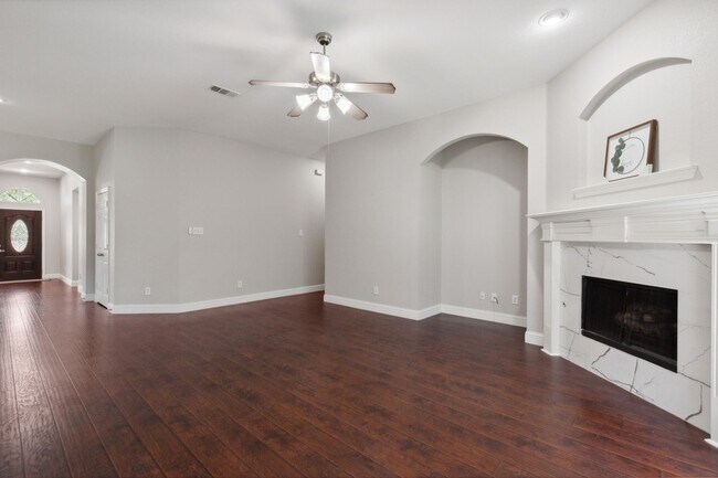 Building Photo - 8002 Wilmington Dr