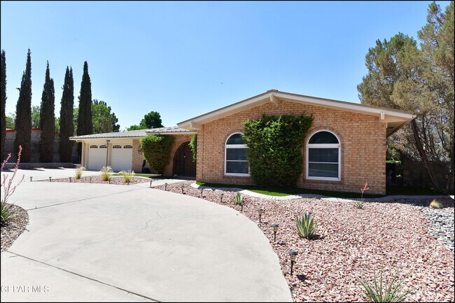 Foto del edificio - 3606 Colville Dr