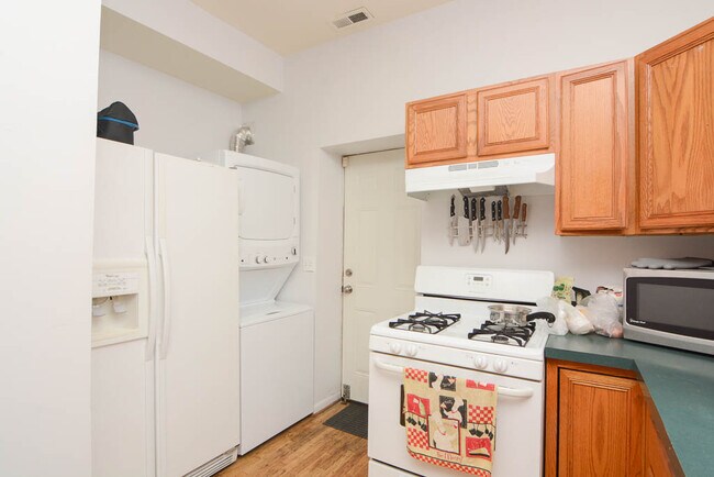 Foto del edificio - 1342 W Hubbard St