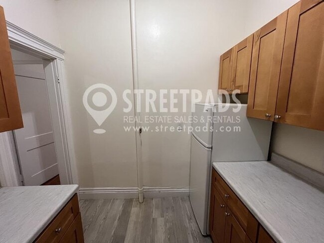 Foto del edificio - 1 bedroom in Boston MA 02215