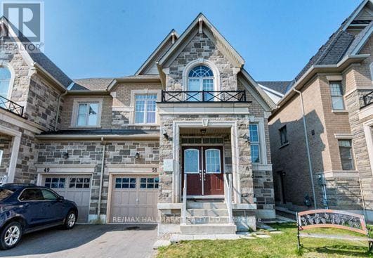 Building Photo - 51 Dolobram Trl