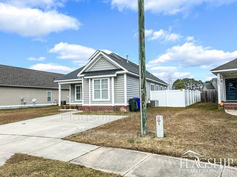 2517 Sawgrass Dr, Winterville, NC 28590 House Rental in Winterville