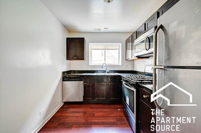 Foto del edificio - 2534 W Fitch Ave