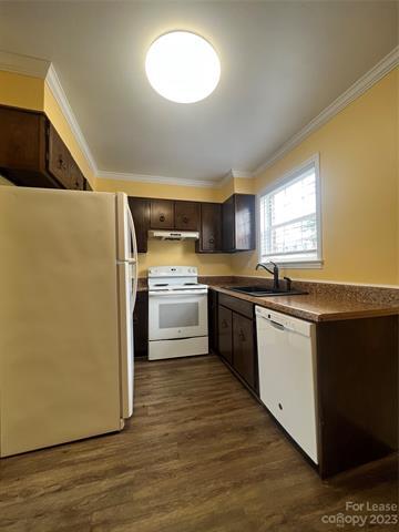 Foto del edificio - 250 Nixon Rd