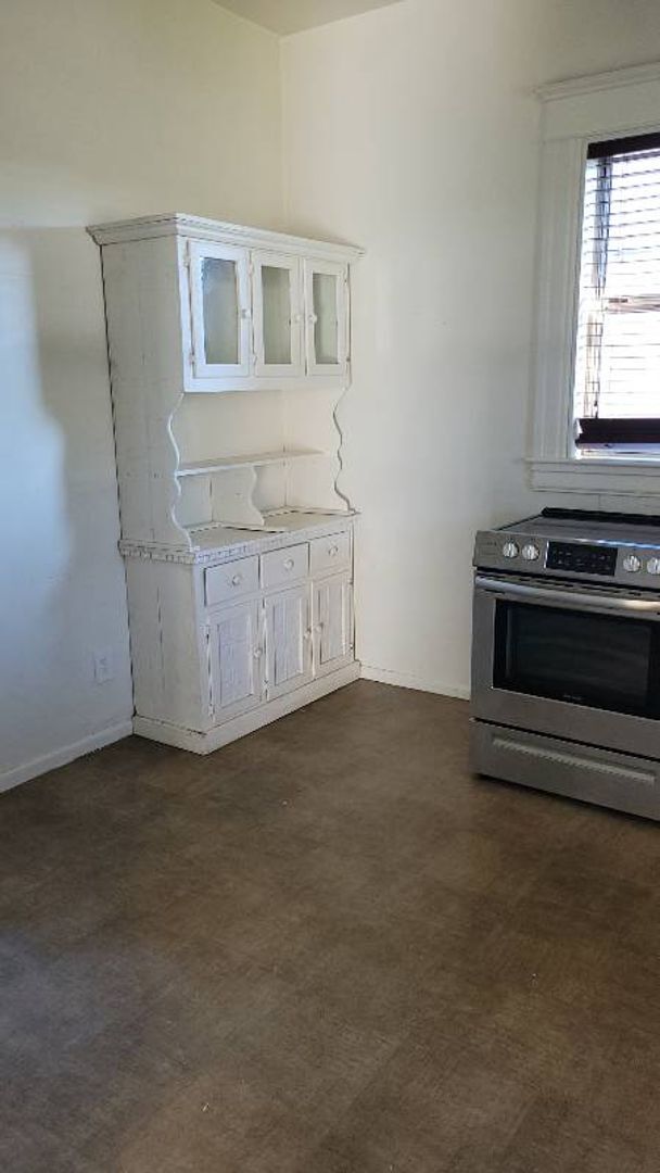 Foto del edificio - 4Bedroom/2Bath Home in Town of Susanville