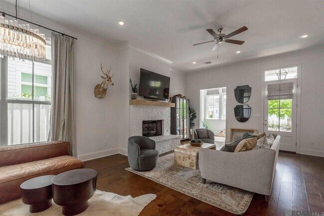 Foto del edificio - 5139 Cheneau Ln