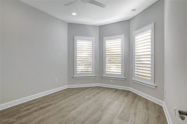 Building Photo - 8921 Yucatan Ct