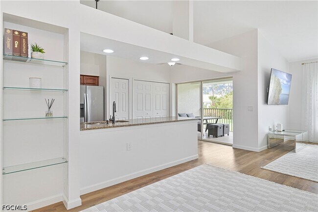Foto del edificio - 22741 Sandy Bay Dr