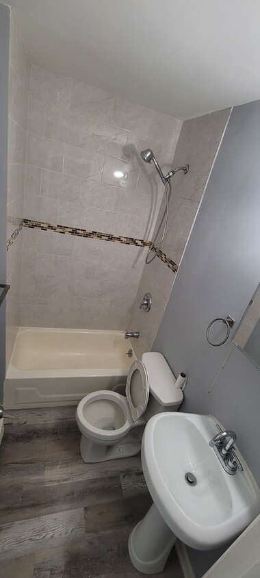 Foto del edificio - 332 49th St