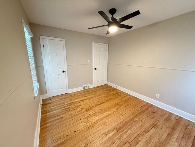 Foto del edificio - Renovated 3-Bedroom Home – Section 8 Welcome!
