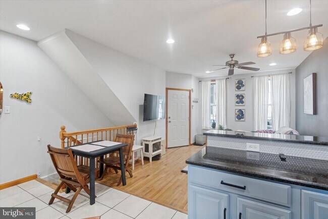 Foto del edificio - 1522 Brown St