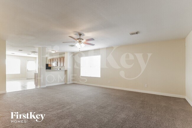 Foto del edificio - 5706 Fullgarden Ct