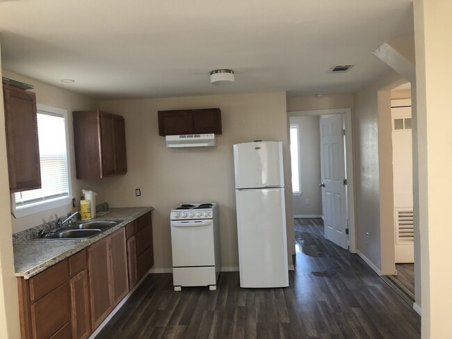 Kitchen and Dining - 430 W Avenue U