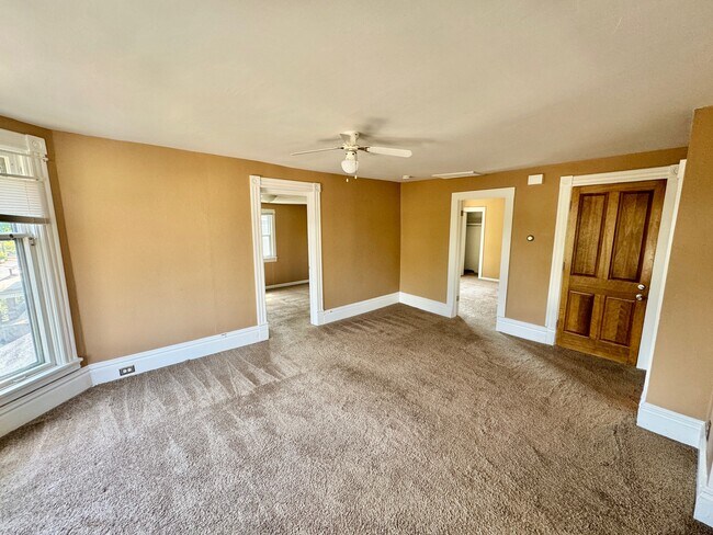 Foto del edificio - 335 James Ave SE