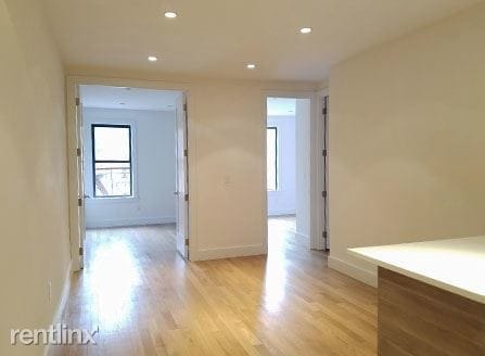 Building Photo - 605 W 137th St