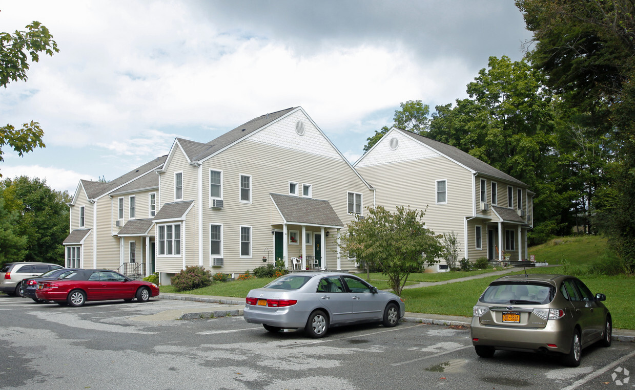 Primary Photo - York Farm Estates