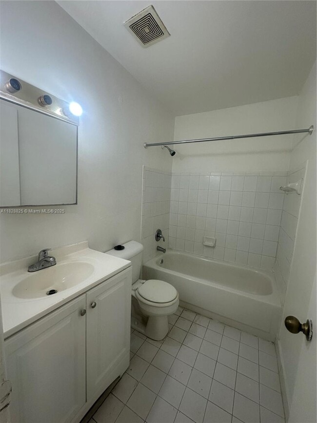 Building Photo - 251 NW 177th St