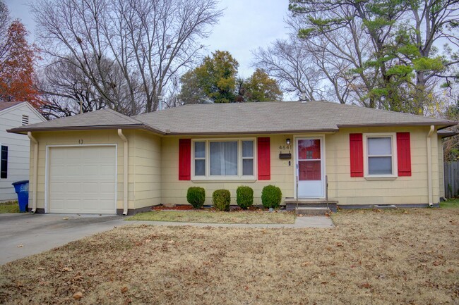 Building Photo - Cozy 2-Bedroom Rental in a Quiet Neighborhood