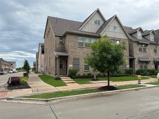 Foto principal - 341 Blackthorne Dr
