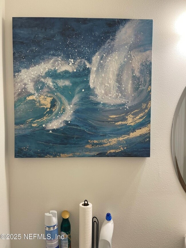 Foto del edificio - 66 Woodland Pk Dr