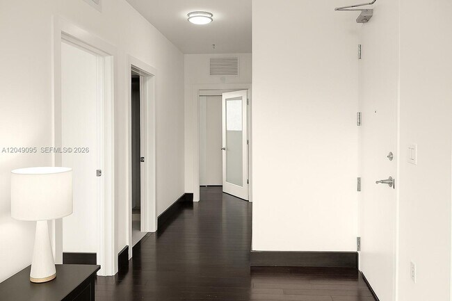 Foto del edificio - 6701 Biscayne Blvd