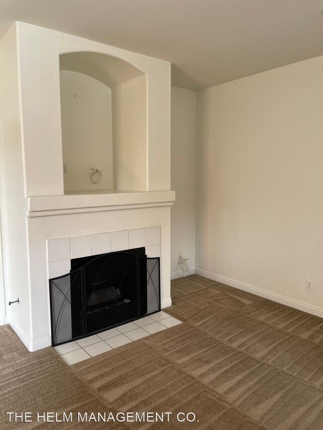 Building Photo - 11410 Via Rancho San Diego