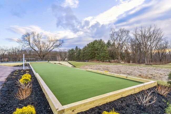 Building Photo - Apartments at Sanatoga Greene