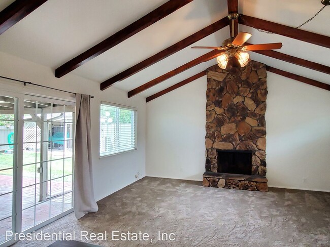 Building Photo - 3 br, 2 bath House - 2265 Bohannon Drive