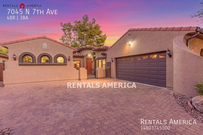 Building Photo - Central Phoenix Home W/ Solar panels and P...