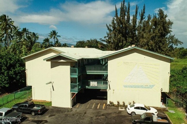 Building Photo - 1365 Kalanianaole Ave