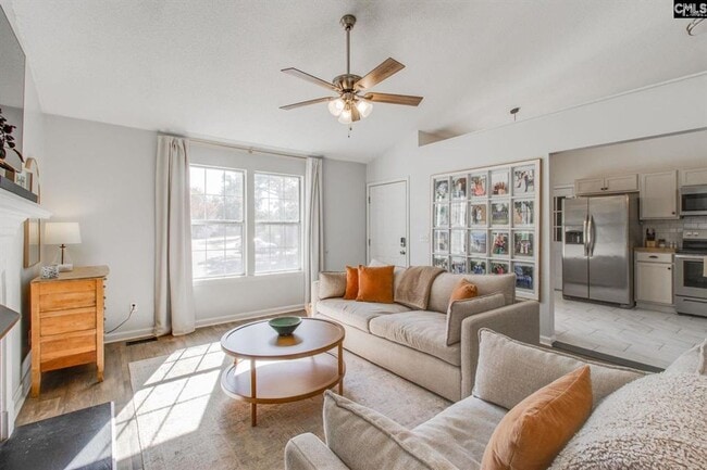 Foto del edificio - Charming Chapin Ranch in a Cul-de-Sac!