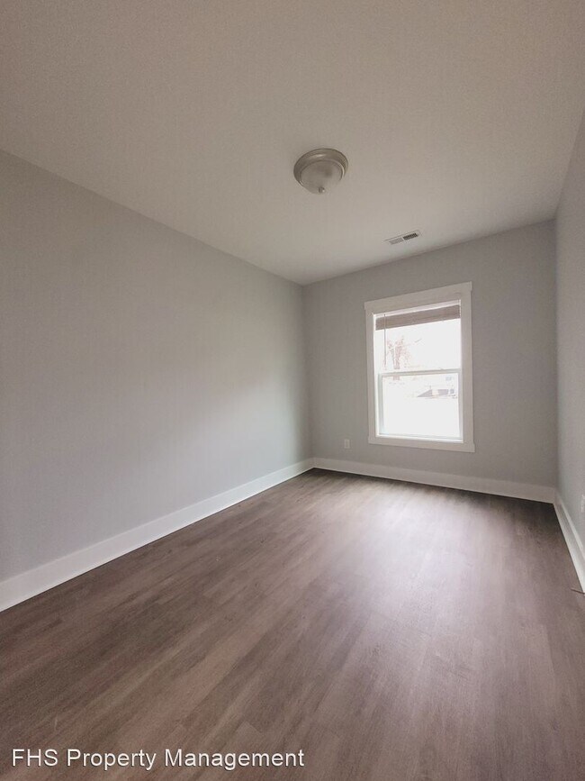 Foto del edificio - 3 br, 1 bath House - 3222 N Howard Unit B