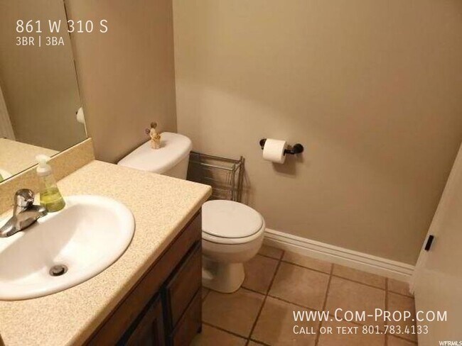 Building Photo - 861 W 310 S