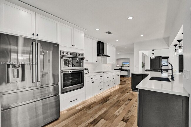 Foto del edificio - 915 NW 7th St