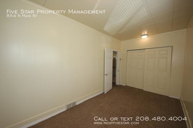 Building Photo - 2 bedroom in Pocatello ID 83204