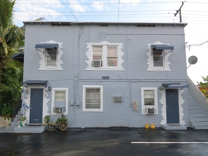 Building Photo - Shenandoah Apartments