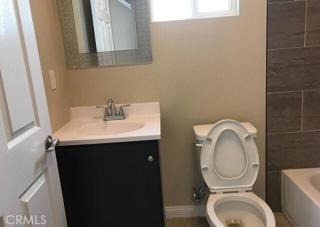 Foto del edificio - 1663 E 85th St